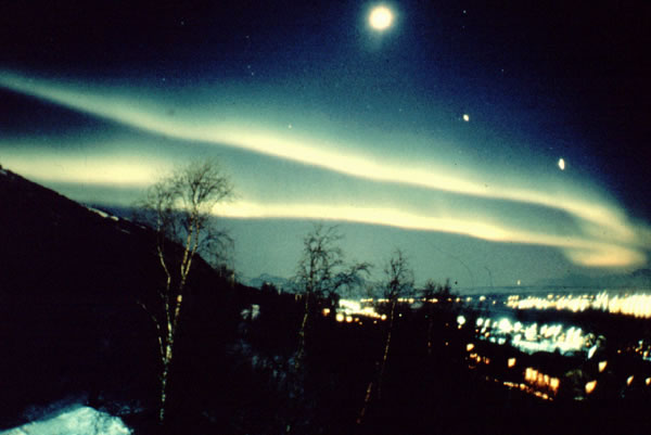 Image 32 Aurora near Tromsø, Norway by Franck Pettersen